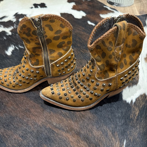 LIBERTY Black Brown Studded Ankle Boots - Picture 1 of 5